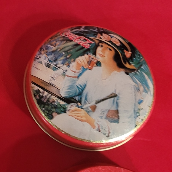 2 Rare Vintage Coca-Cola small  Tins  pre-owned. A free gift included !✨️ - Picture 10 of 10